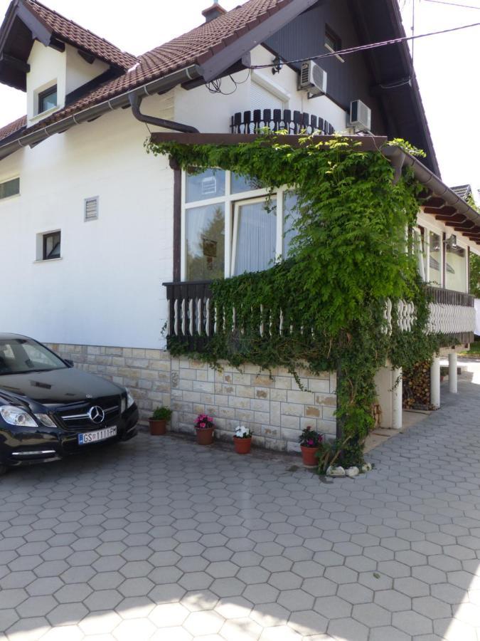 House Pox 2 Hotel Plitvička Jezera Eksteriør billede