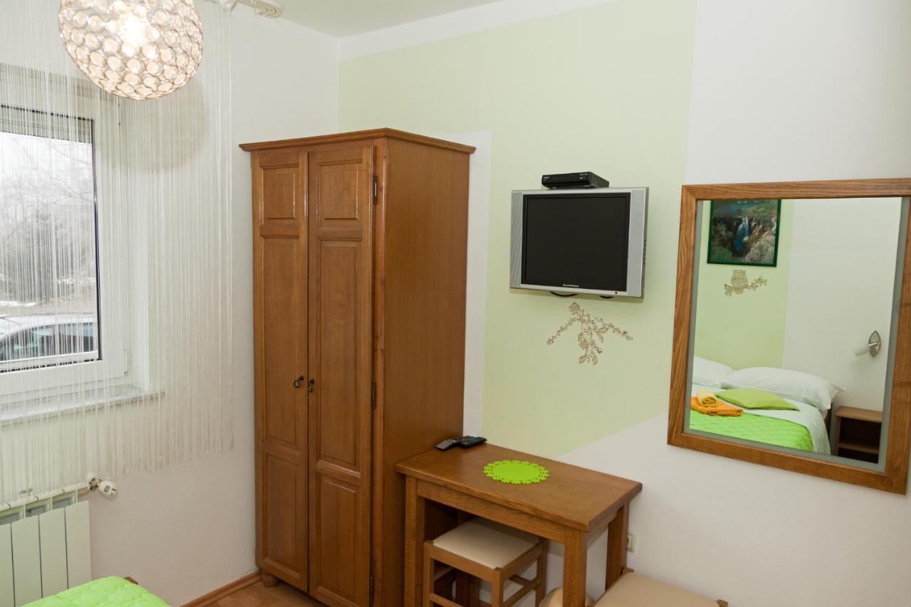 House Pox 2 Hotel Plitvička Jezera Eksteriør billede